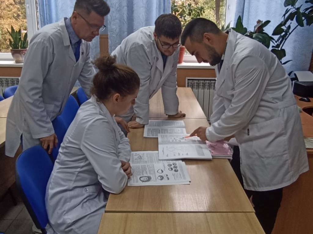 Перше засідання студентської наукової групи кафедри біології