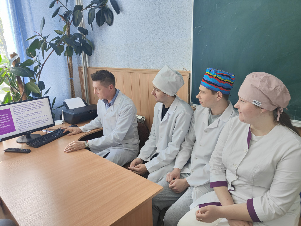 23-24 квітня 2024 року науково-педагогічні працівники кафедри біології з кураторськими групами обговорили основні принципи академічної доброчесності у сучасному вищому навчальному закладі.