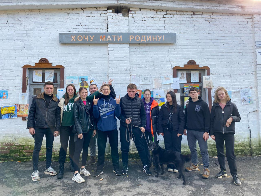 Допомога у роботі тимчасовому притулку бездомних тварин.волонтерському загону "Almino"