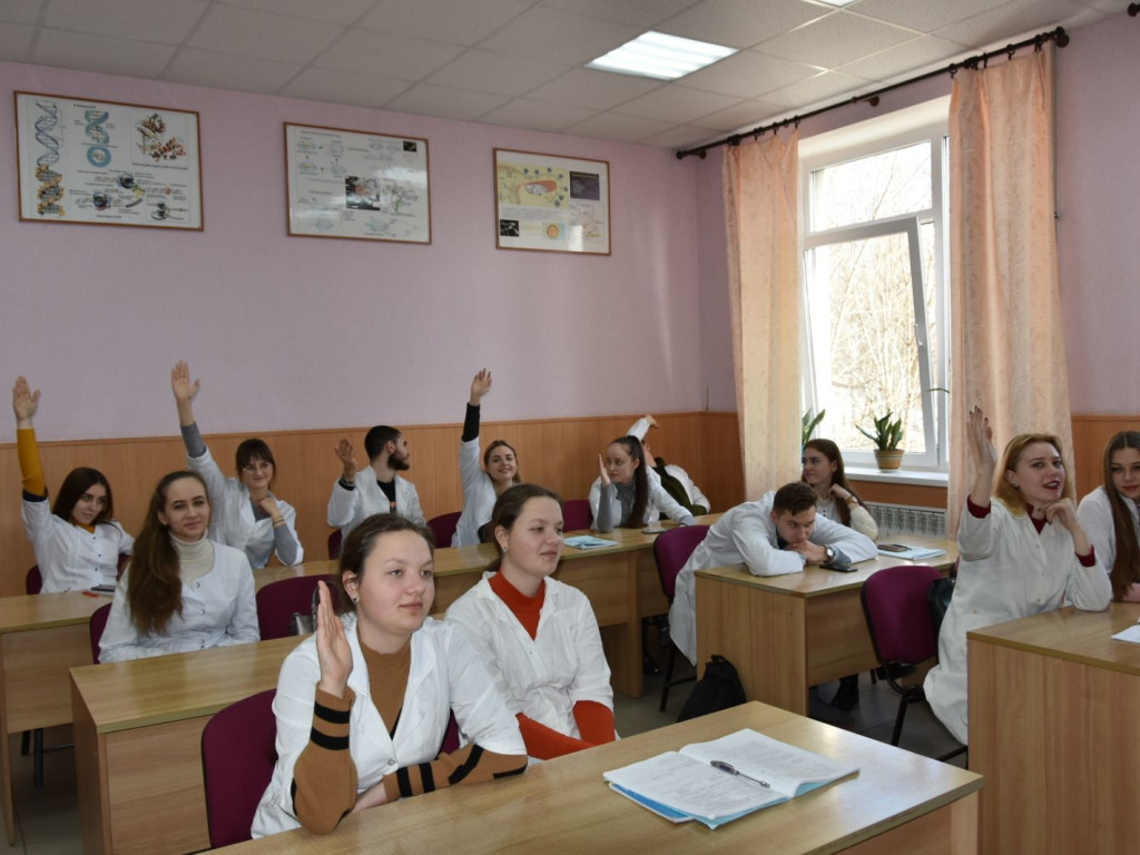 На кафедрі відбулась презентація зустріч на тему: "Волонтерська робота"