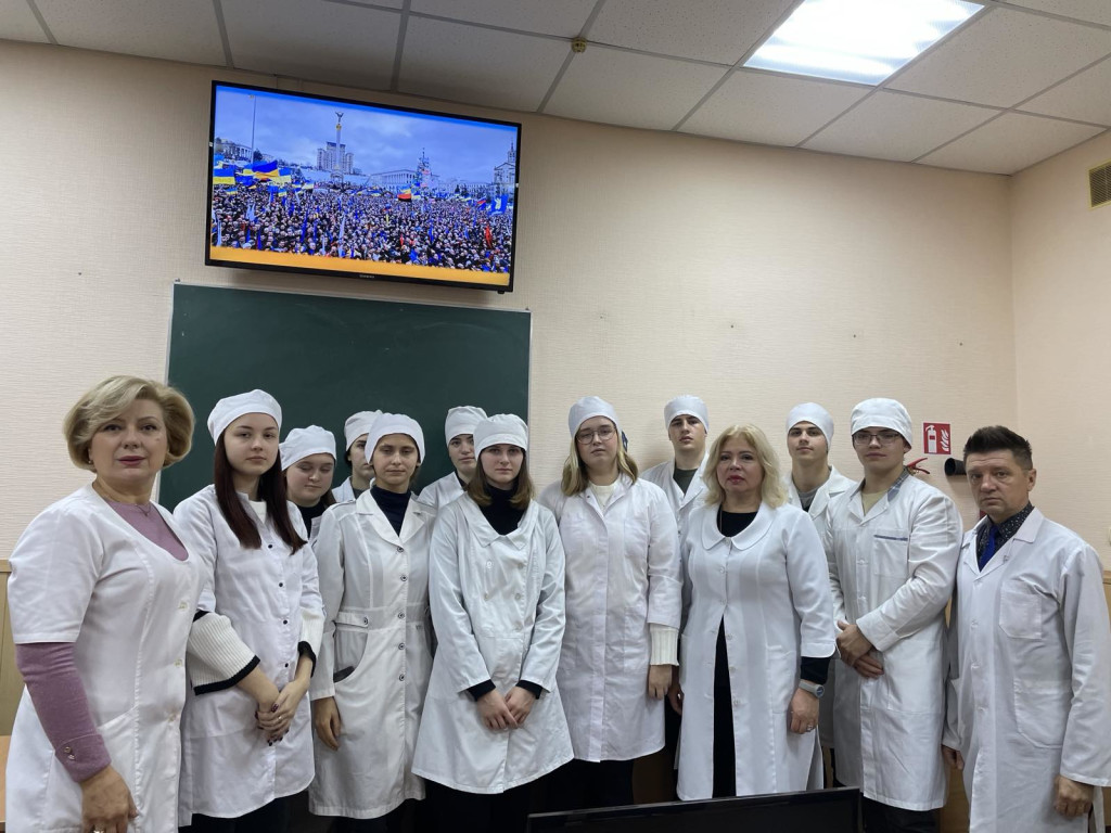 ДЕНЬ ГІДНОСТІ І СВОБОДИ – НАГОДА ПЕРЕГЛЯНУТИ КОЖНОМУ УКРАЇНЦЮ ВЛАСНІ ЦІННОСТІ